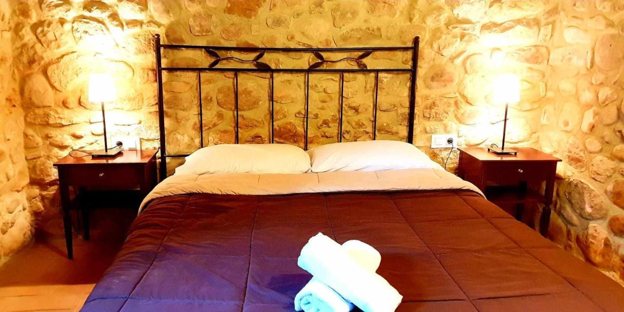 Masia Para Grupos Con Piscina Privada28 Pax Cabanelles Eksteriør billede