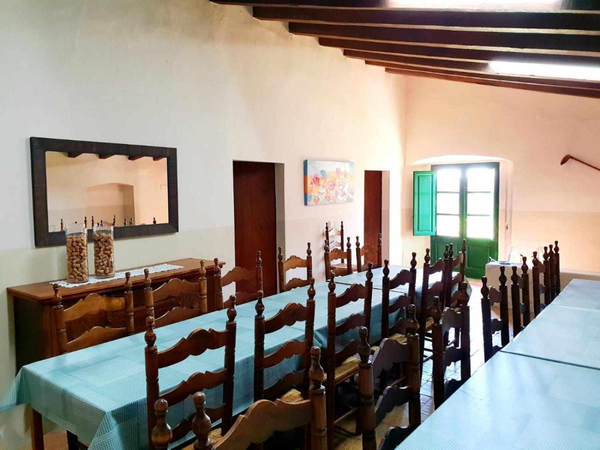 Masia Para Grupos Con Piscina Privada28 Pax Cabanelles Eksteriør billede